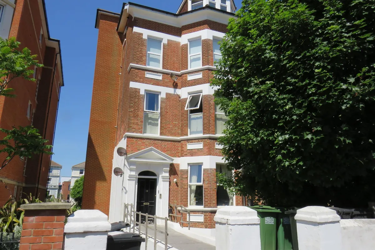 Jevington Gardens, EASTBOURNE