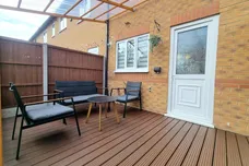 Cabin Leas, LOUGHBOROUGH