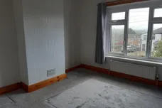 Paddock Road, Kirkburton, HUDDERSFIELD