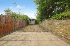 New Road, Ware