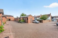 Bletchingley Close, Thornton Heath