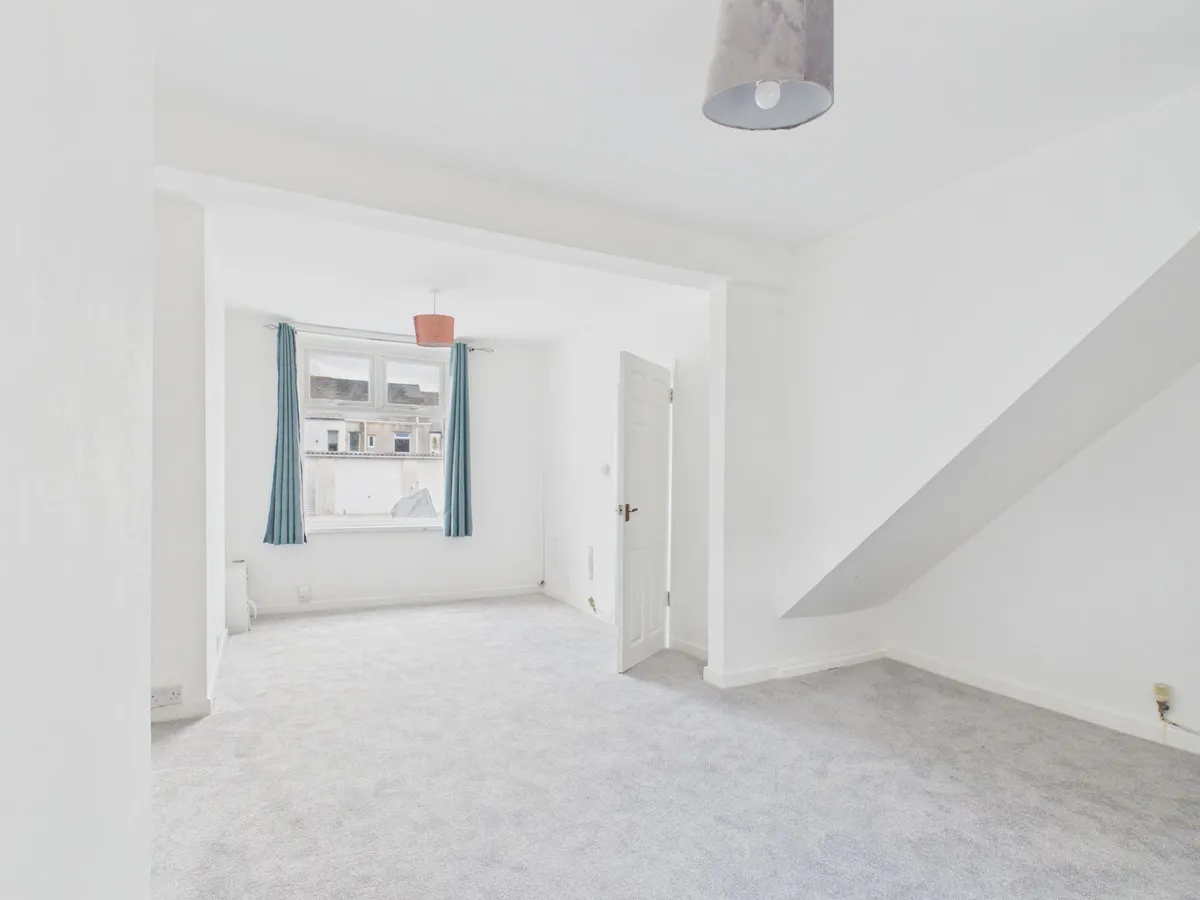 Llewellyn Street, Barry, CF63