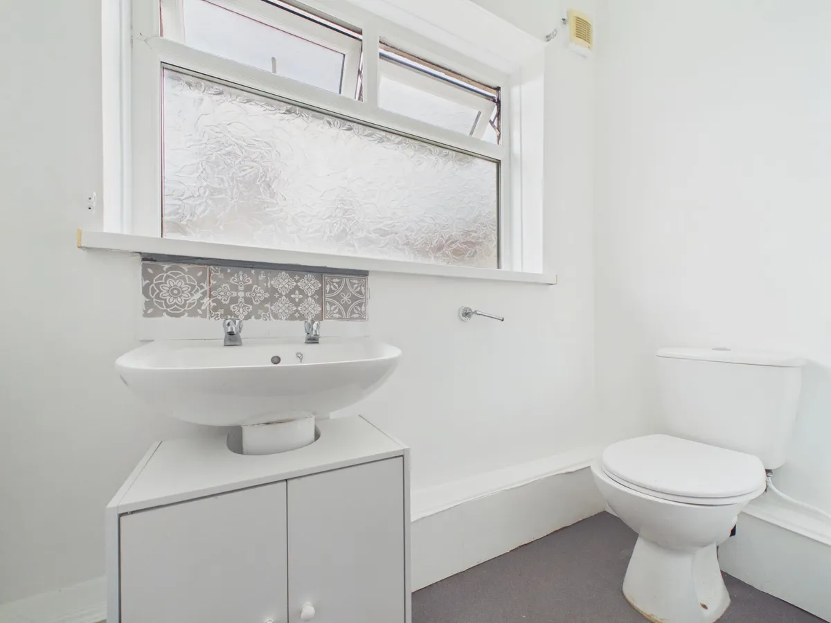 Llewellyn Street, Barry, CF63