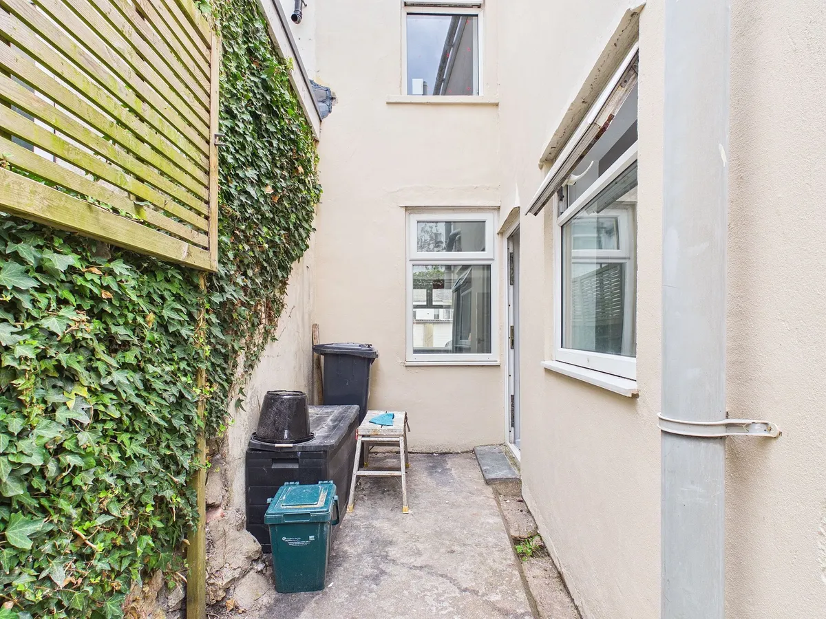 Llewellyn Street, Barry, CF63