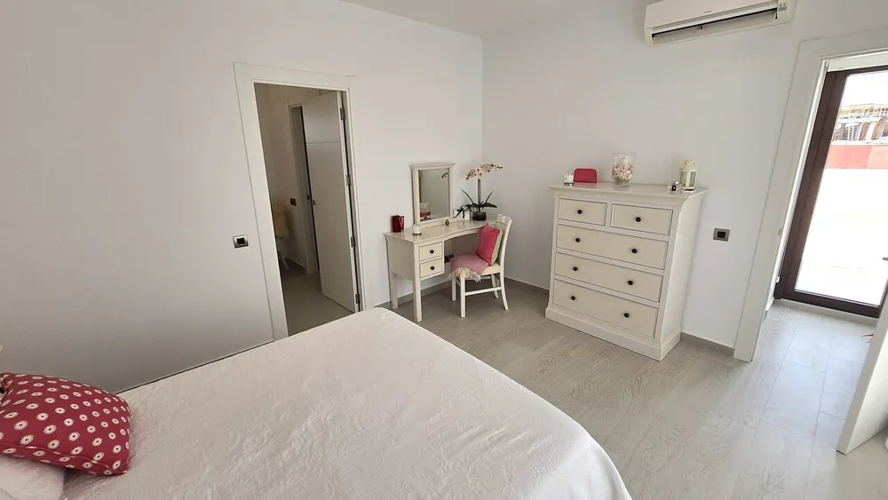 Desert Springs, Almeria