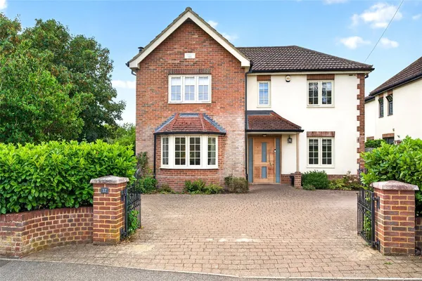 Warren Hill Road, Woodbridge, IP12 photo 1