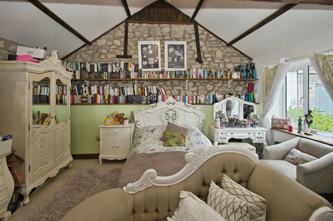Property photo 16