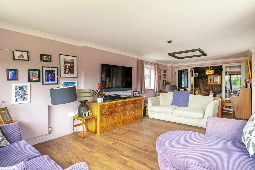 Whiteparish, Salisbury, SP5 photo 6