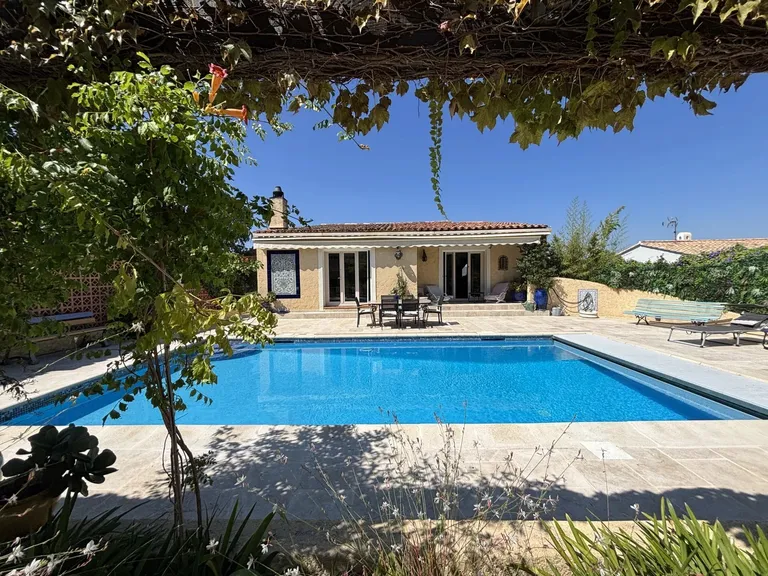 La Londe-les-Maures, 83250, France