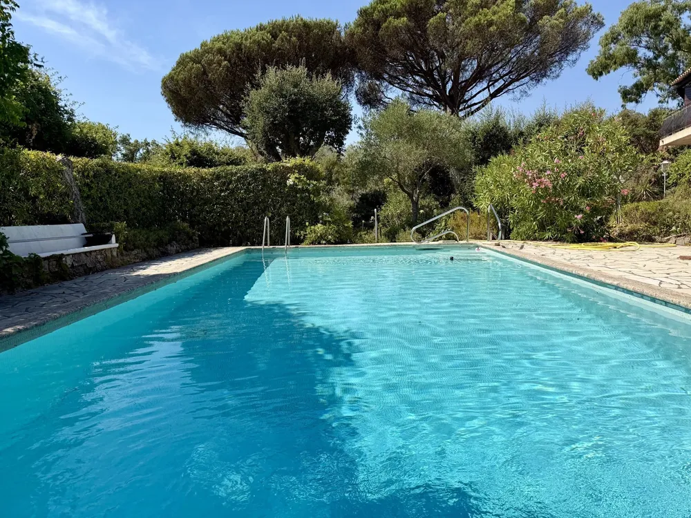 Grimaud, 83310, France