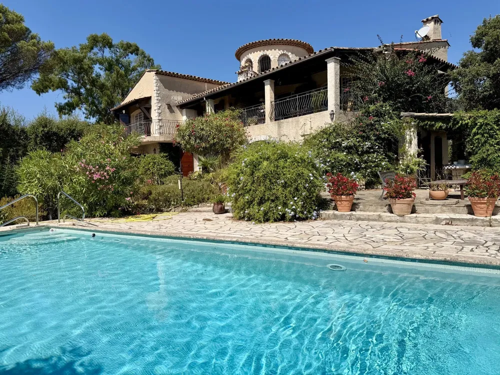 Grimaud, 83310, France