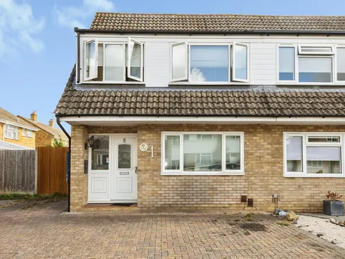 Springdale, Earley, Readingphoto
