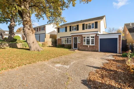 Amberley Close Haywards Heath RH16