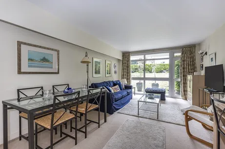 Lansdowne Road London SW20