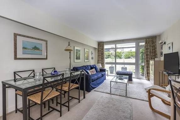 Lansdowne Road London SW20