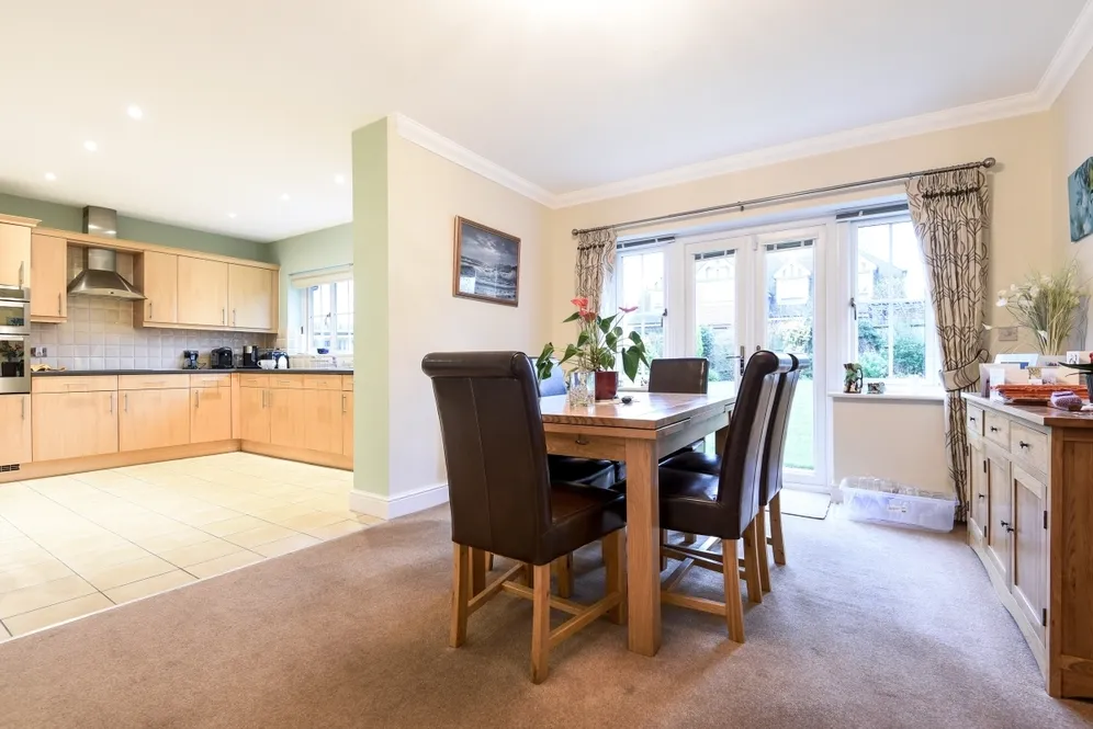 Allington Place Newick BN8 photo 3