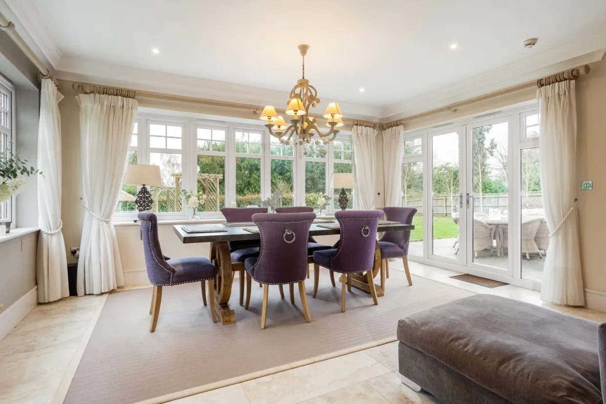 Tilford Road Farnham GU9 photo 7