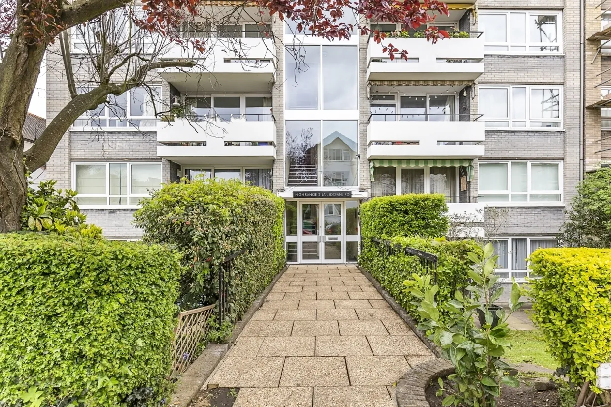 Lansdowne Road London SW20 photo 11