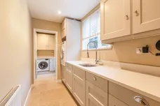 Dartnell Park Road West Byfleet KT14 photo 11