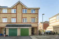 Livesey Close Kingston upon Thames KT1 photo 8