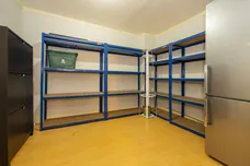 Livesey Close Kingston upon Thames KT1 photo 10