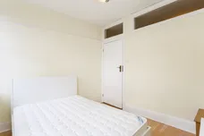 Hillside Court Finchley Road NW3 photo 11