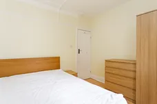 Hillside Court Finchley Road NW3 photo 16