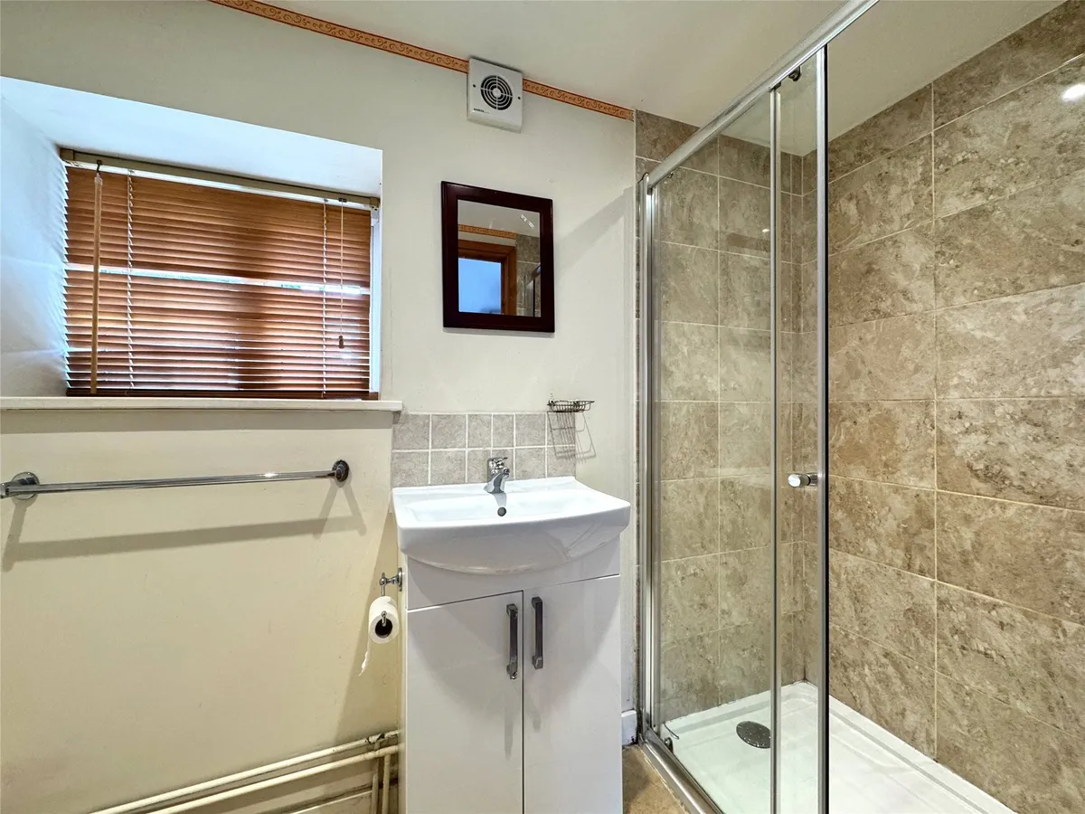 Ironsbottom, Sidlow, Reigate, RH2