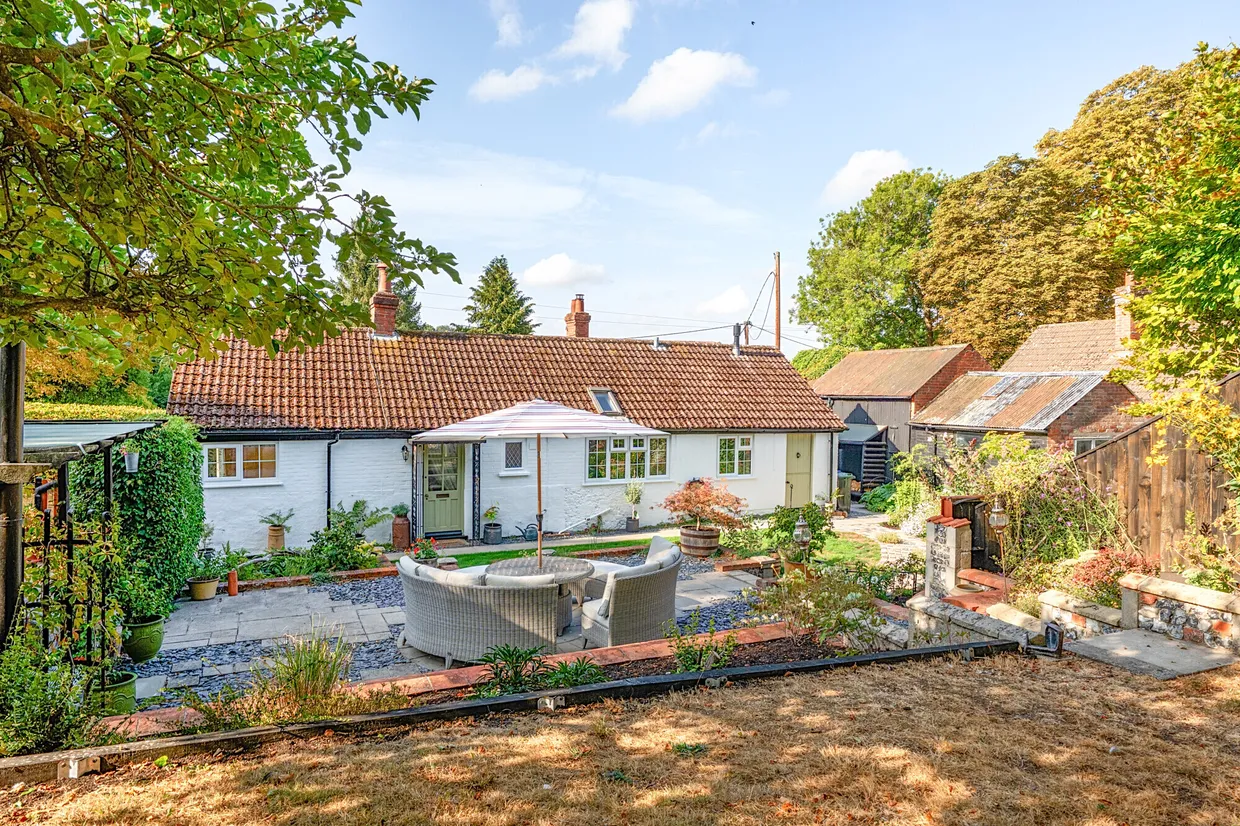 Elston, Salisbury, SP3 photo 1