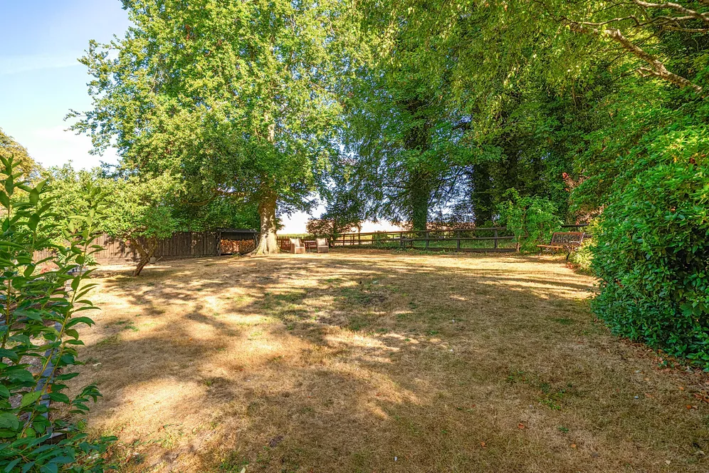 Elston, Salisbury, SP3 photo 2