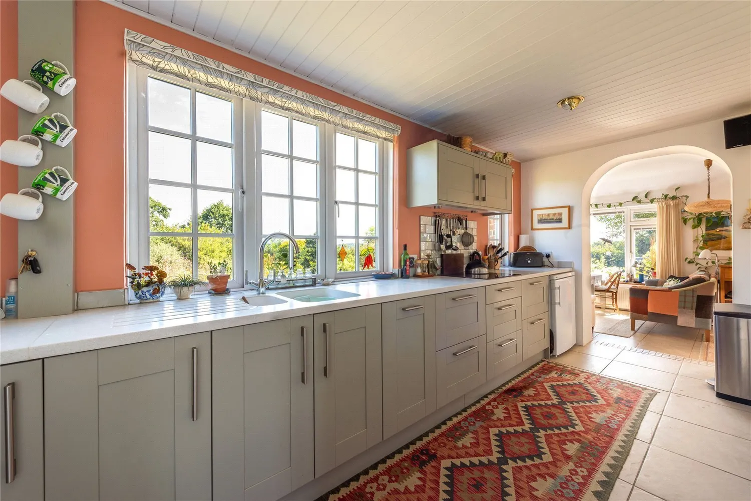 Logmore Green Cottages, Logmore Lane, RH4 photo 3