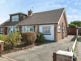Freshfields Close, LANCING thumb 2