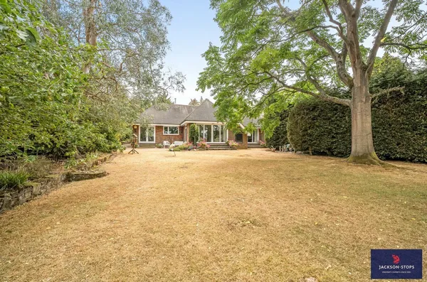 West End, Haynes, MK45 photo 2