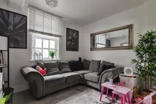 Brading Crescent, London