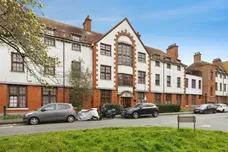 Brading Crescent, London