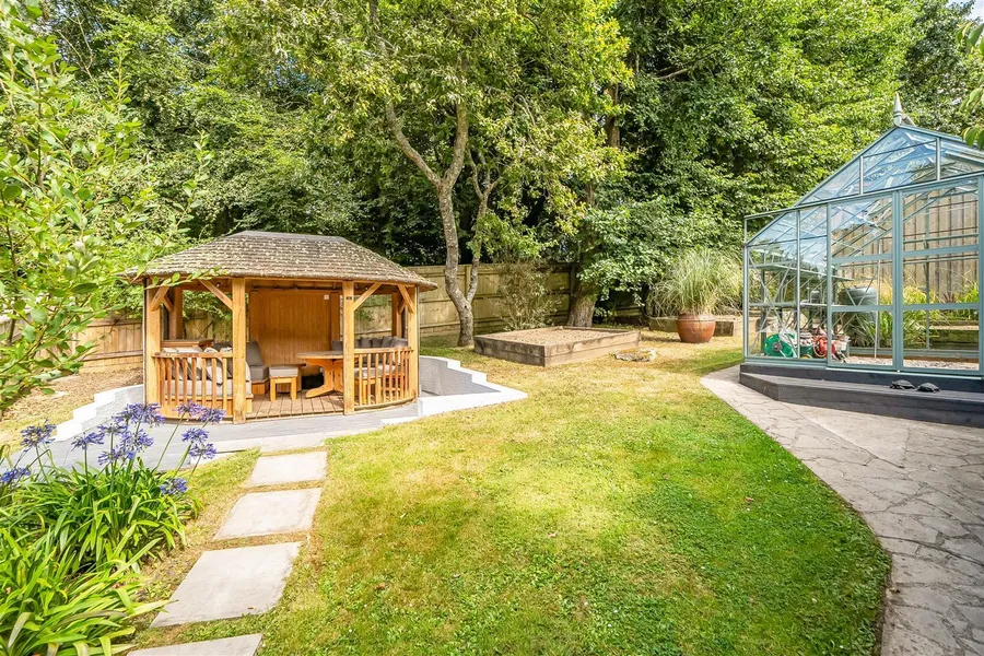 Property Image 19