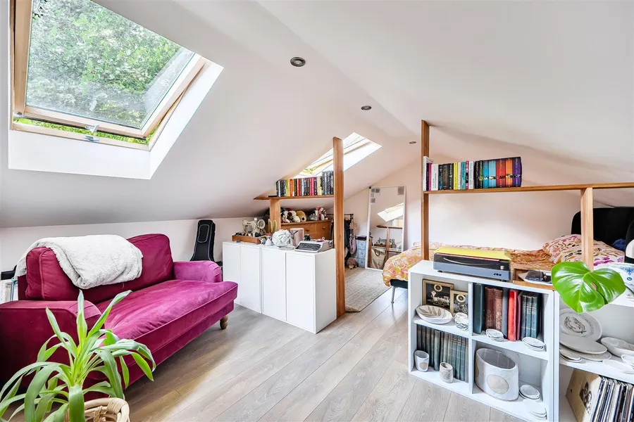 Property Image 25