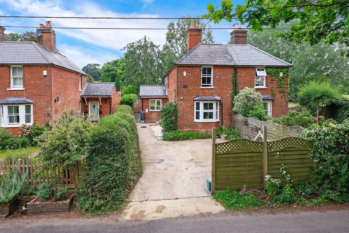 Harts Lane, South Godstone, Godstone, Surrey, RH9