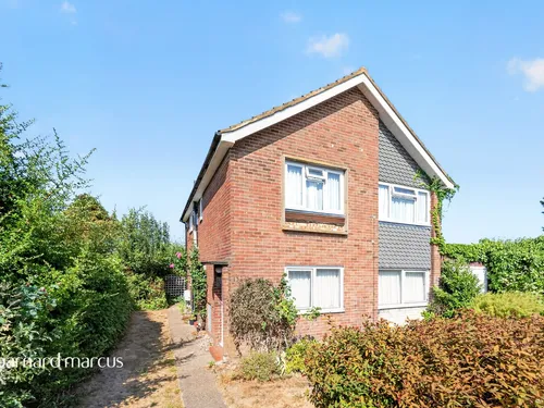 Carnforth Close, Epsomphoto