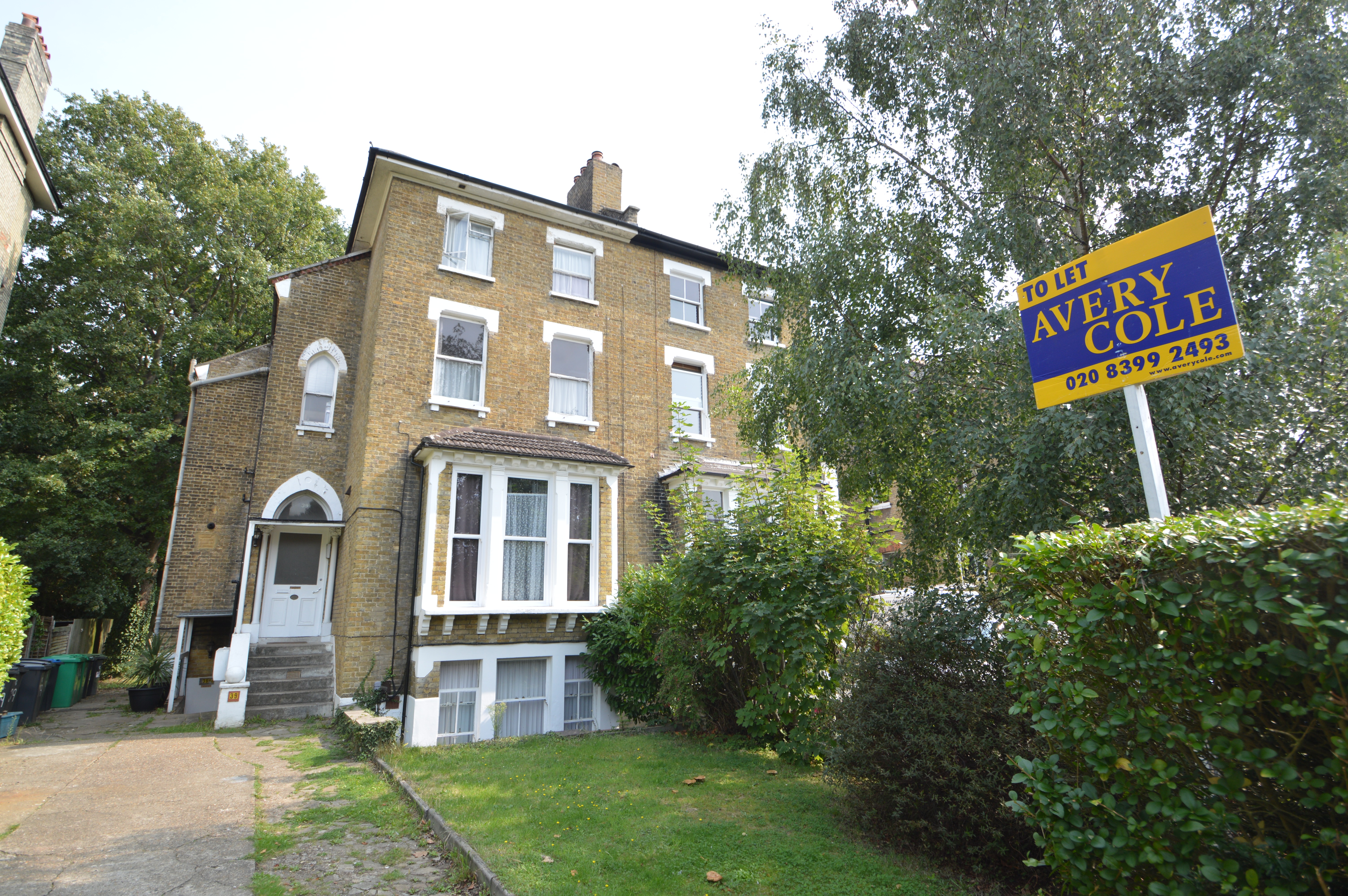 The Avenue, Surbiton Image 1