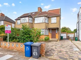 Monks Avenue, Barnet photo
