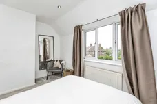 Woollin Avenue, Tingley, Wakefield