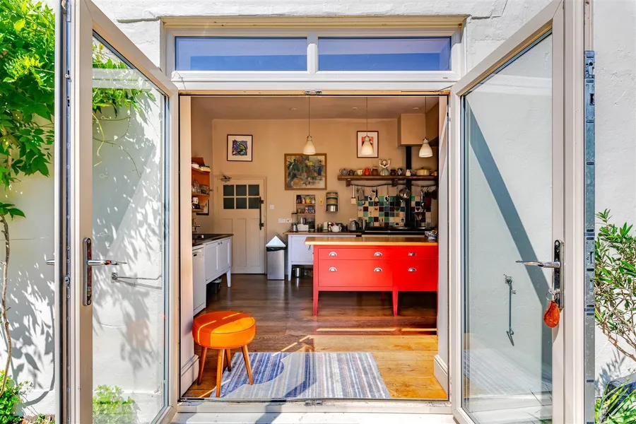 Property Image 11