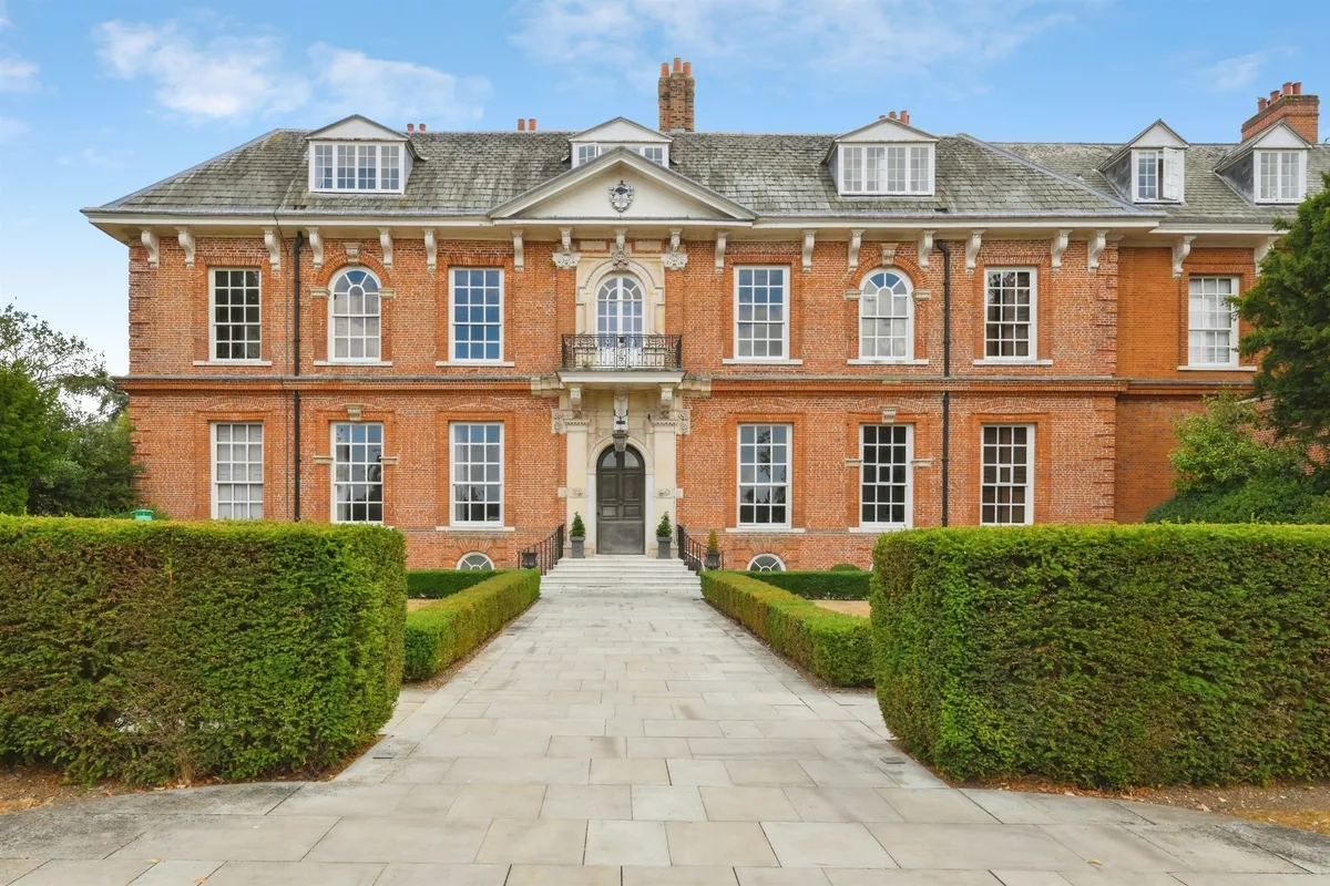 The Mansion, Balls Park, Hertford