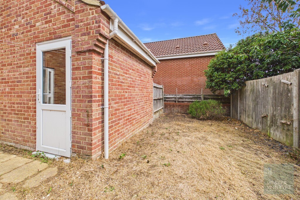 Grebe Drive, Chedgrave Image 15