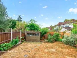 Amberwood Rise, New Malden thumb 3