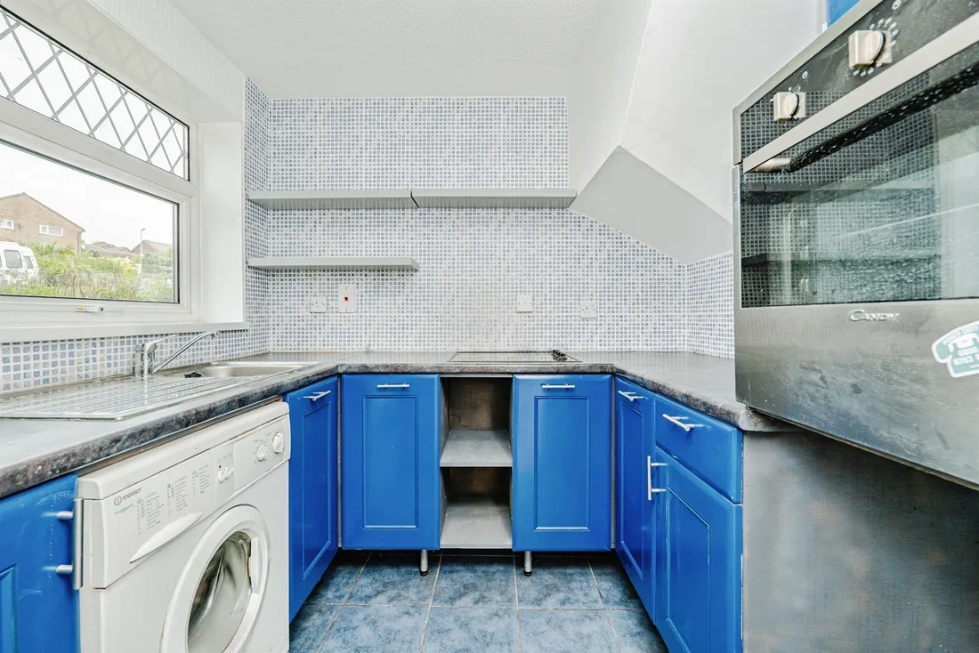 Property photo 8
