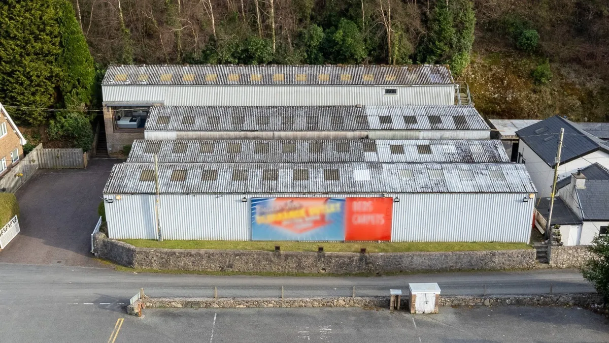 Cyttir Lane, Bangor, Gwynedd, LL57