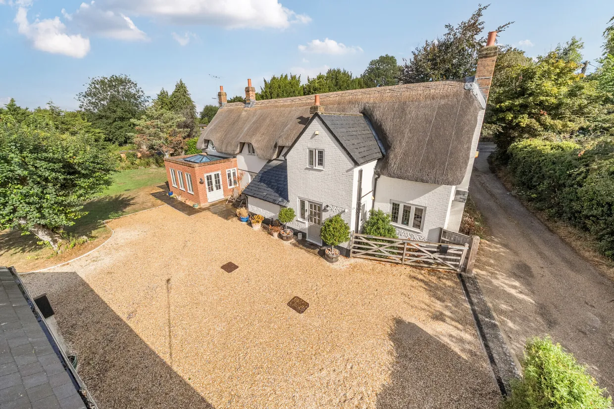 Church Street, Collingbourne, SN8 photo 8