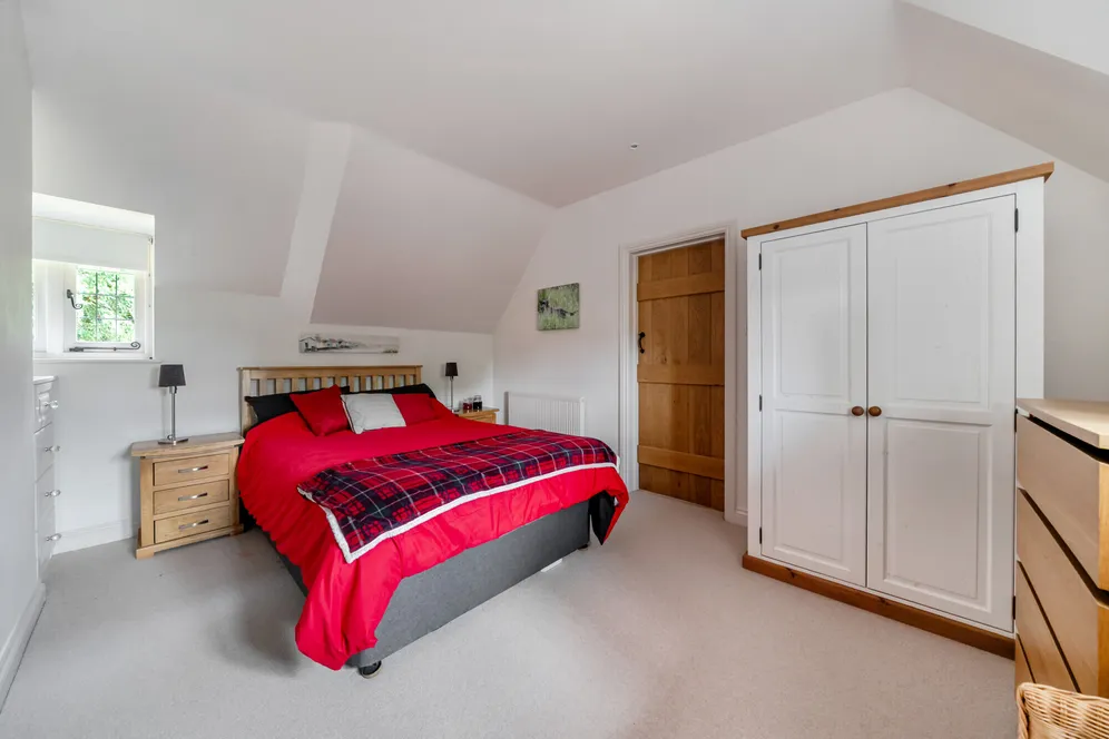 Church Street, Collingbourne, SN8 photo 14